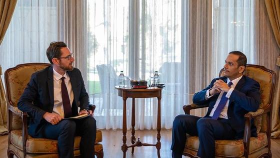 جانب من الاجتماع مع المبعوث الأمريكي لأفغانستان