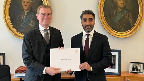 جانب من تسليم أوراق الاعتماد