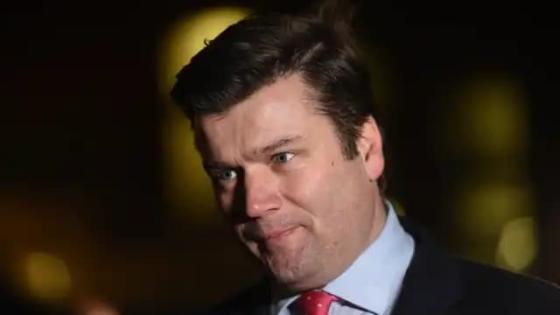 وزير القوات المسلحة البريطانية جيمس هيبي