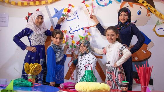 جانب من الأنشطة التي تقدمها المراكز الصديقة للطفل