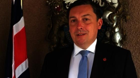 السيد جون ويلكس سفير المملكة المتحدة لدى دولة قطر