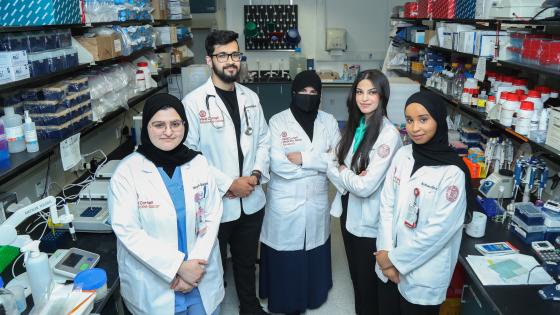 الباحثون المشاركون في الدراسة