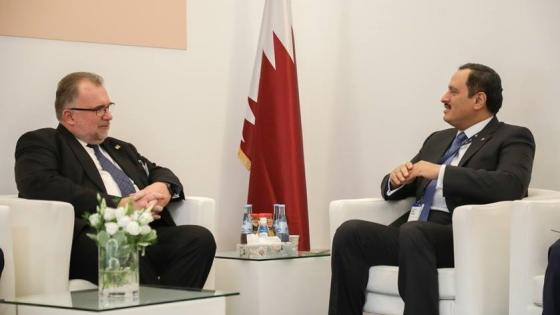 جانب من الاجتماعات