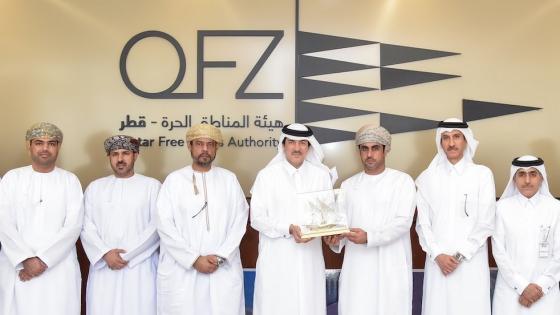 جانب من زيارة الوفد العماني لقطر