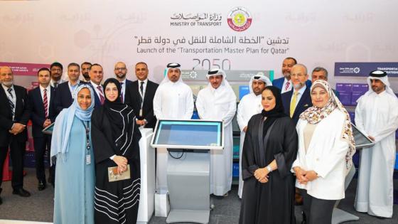 سعادة وزير امواصلات خلال تدشين الخطة الشاملة للنقل