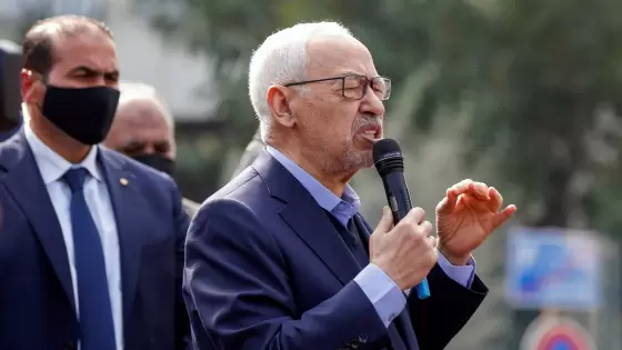 رئيس حركة النهضة التونسية راشد الغنوشي