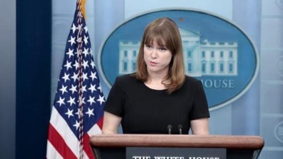 كيت بدينغفيلد مديرة مكتب الإعلام