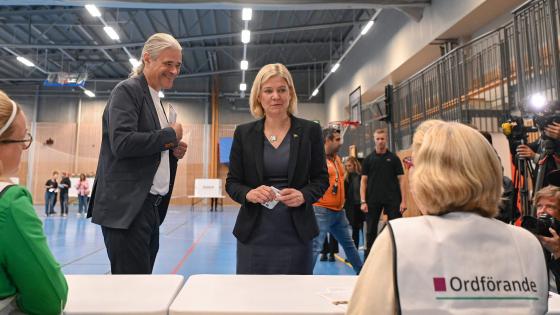 جانب من عمليات التصويت