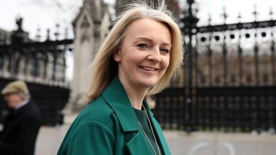 رئيسة الوزراء البريطانية ليز تراس
