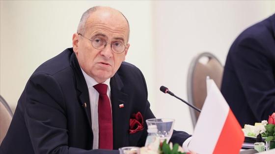 وزير الخارجية البولندي زبيغنيو راو