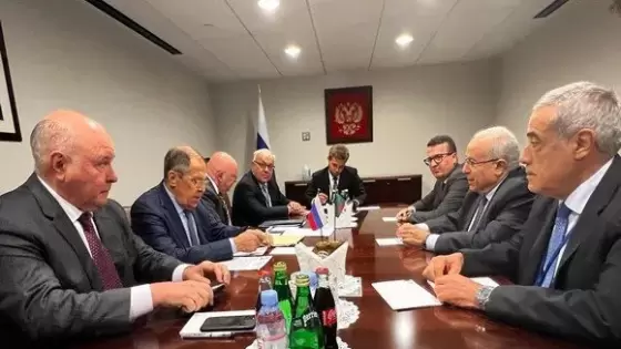 جانب من اللقاء