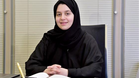 د. منى المرزوقي القاضية في محكمة قطر الدولية