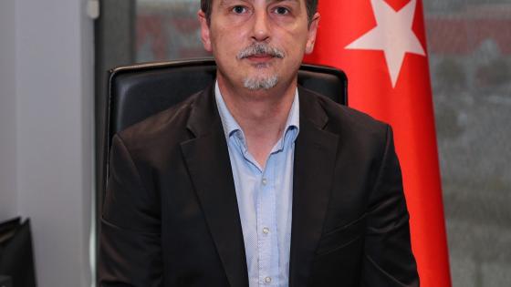 د. هاكان يوردكول عضو لجنة السياسة الاقتصادية بالرئاسة التركية