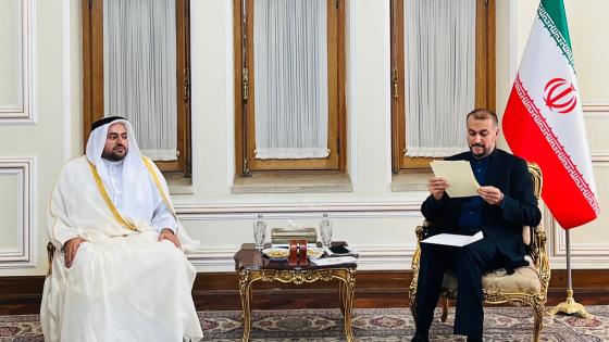 جانب من تسليم الرسالة