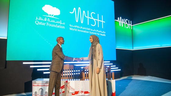 سعادة الشيخة هند بنت حمد آل ثاني خلال لقاء السير مو