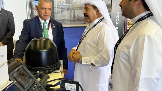 جانب من زيارة الوفد القطري للمعرض