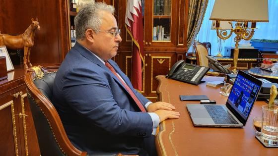 جانب من المشاركة القطرية عبر تقنية الاتصال المرئي