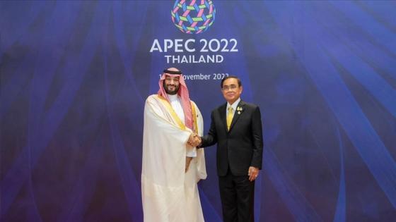 ولي العهد السعودي محمد بن سلمان خلال زيارته لتايلاند