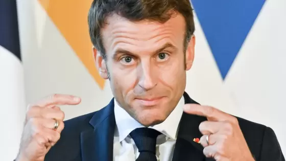 الرئيس الفرنسي إيمانويل ماكرون