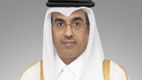 سعادة الدكتور علي بن صميخ المري وزير العمل