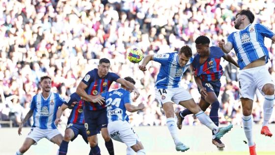 جانب من مباراة برشلونة وإسبانيول