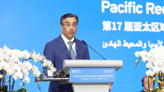 سعادة الدكتور علي بن صميخ المري وزير العمل يلقي كلمته بالمؤتمر