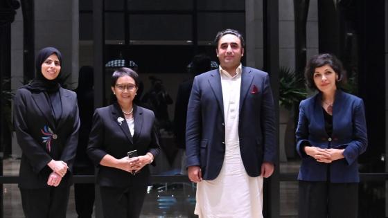 صورة على هامش الاجتماعات