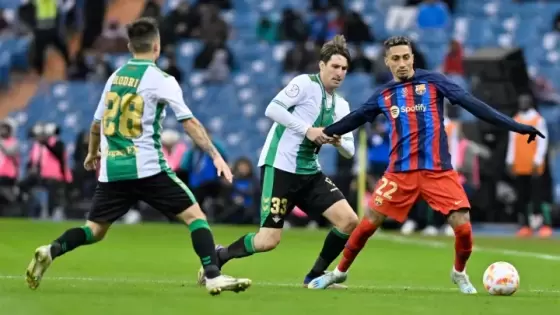 مباراة سابقة بين برشلونة وريال بيتيس