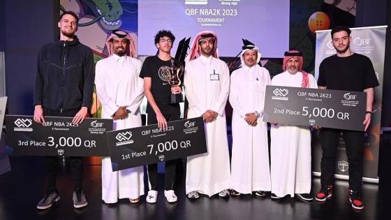 جانب من تتويج الفائزين