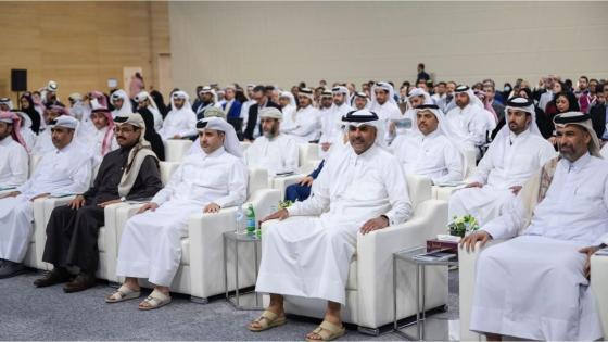 معالي الشيخ خالد بن خليفة بن عبدالعزيز آل ثاني رئيس مجلس الوزراء خلال افتتاح الكونجرس