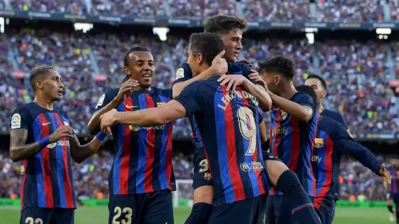 لاعبو برشلونة