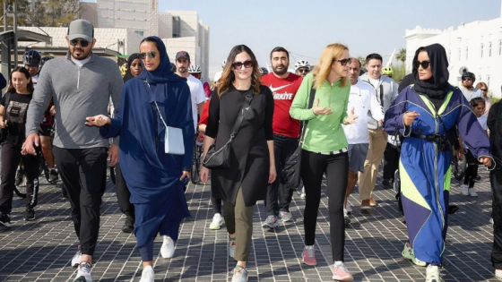 جانب من مشاركة صاحبة السمو في فعاليات اليوم الرياضي