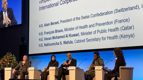 سعادة الدكتورة حنان محمد الكواري وزير الصحة العامة خلال القمة الوزارية