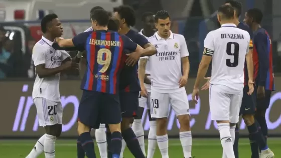 مباراة سابقة بين برشلونة وريال مدريد