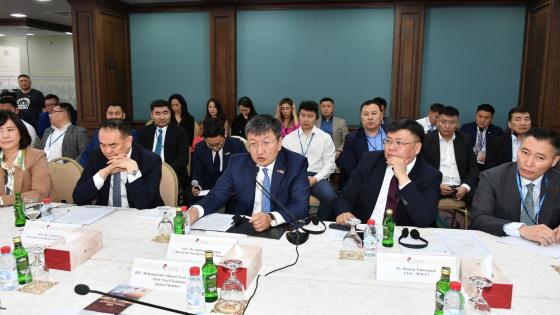 جانب من اللقاء