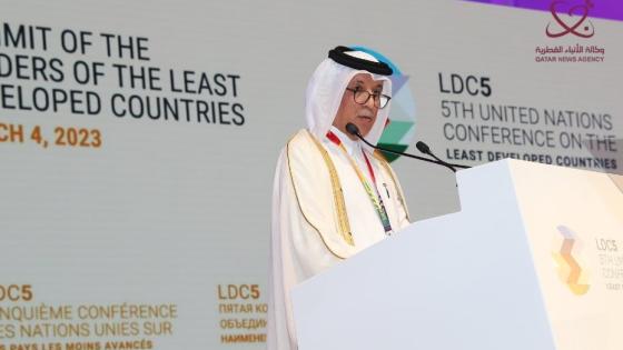 سعادة السيد سلطان بن سعد المريخي وزير الدولة للشؤون الخارجية