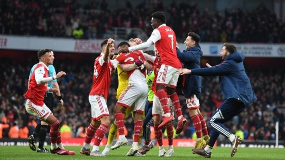 فرحة لاعبو أرسنال