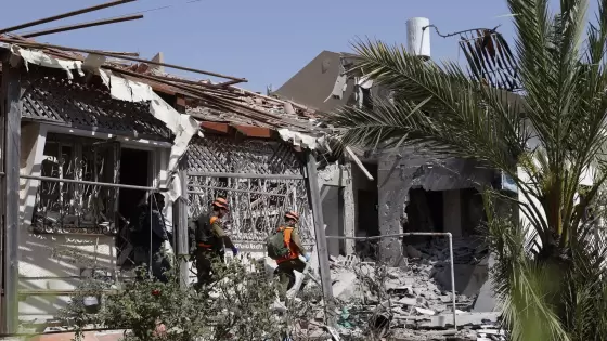 آثار قذائف غزة - صورة أرشيفية