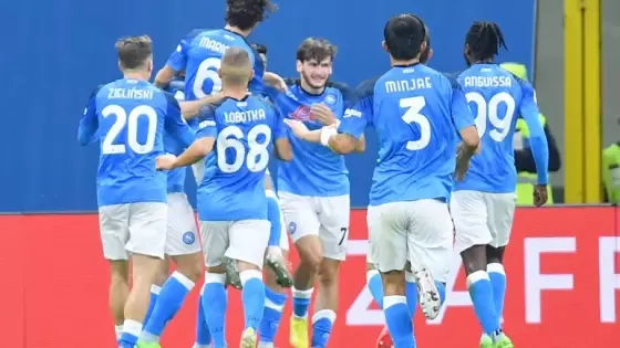 لاعبو نابولي