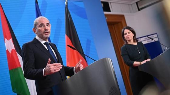 جانب من المؤتمر الصحفي