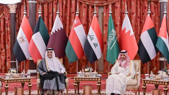 جانب من مشاركة معالي رئيس مجلس الوزراء بالاجتماع التشاوري في جدة