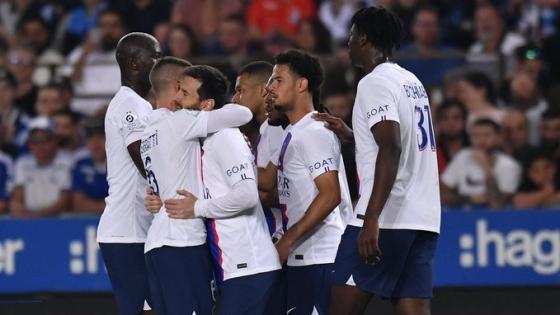 لاعبو باريس سان جيرمان