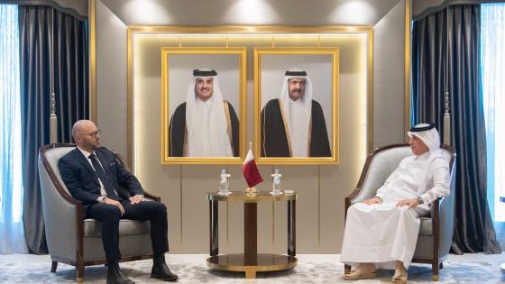 خلال الاجتماع مع سفير أستراليا