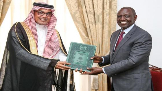 الرئيس الكيني والسفير السعودي بكينيا