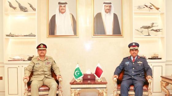 جانب من لقاء سعادة رئيس الأركان بقائد الجيش الباكستاني