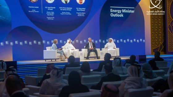 جانب من الجلسة