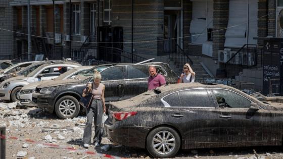 جانب من الأضرار التي ألحقتها المسيرات الأوكرانية بموسكو