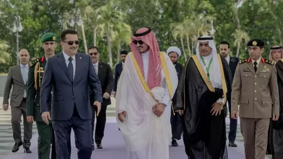 رئيس الوزراء العراقي ووزير النقل السعودي