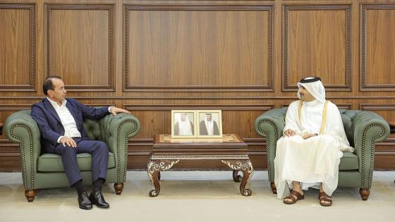 جانب من لقاء سعادة وزير الثقافة بنظيره الأوزبكي