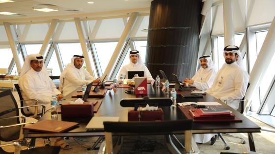 جانب من اجتماع اللجنة التنفيذية